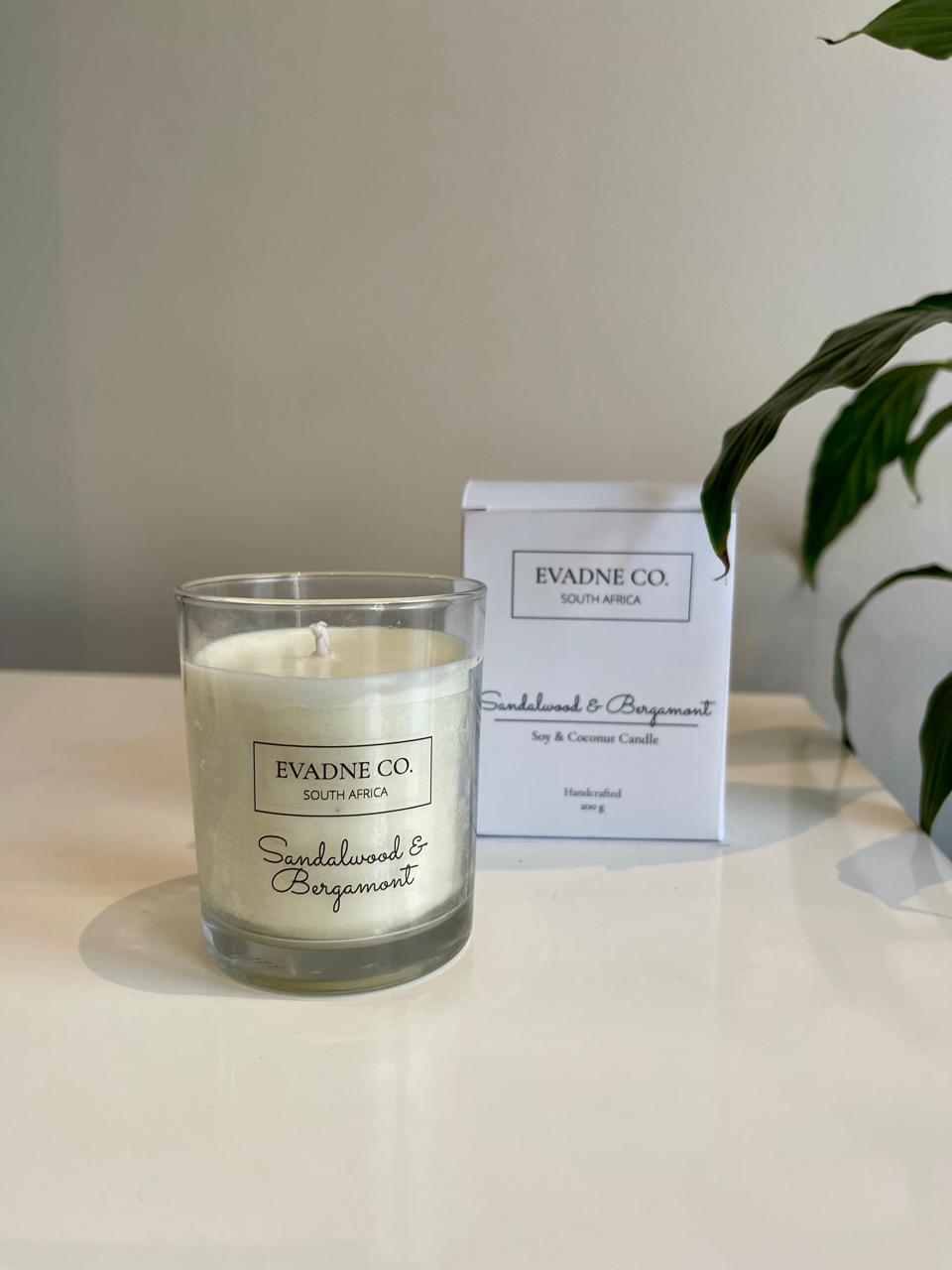Sandalwood & Bergamont Soy & Coconut Candle 200G - Evadne Co.
